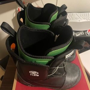 Flow snowboard boots BOA